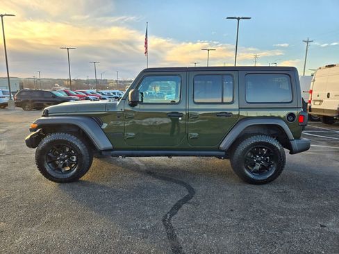 Used 2021 Jeep Wrangler Unlimited Sport image 7