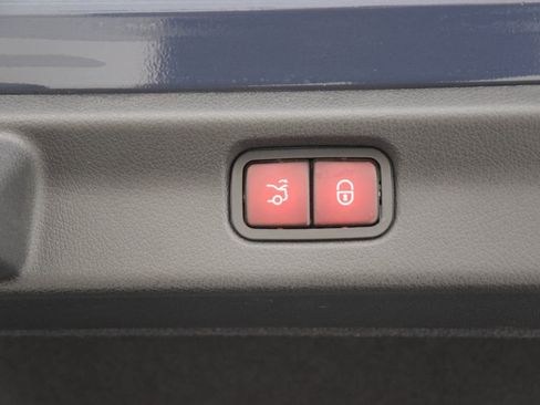 Used 2024 Mercedes-Benz EQE 350+ Sedan w/ Digital Light Package image 21