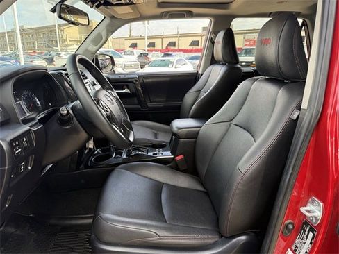 Used 2019 Toyota 4Runner TRD Off-Road Premium image 27