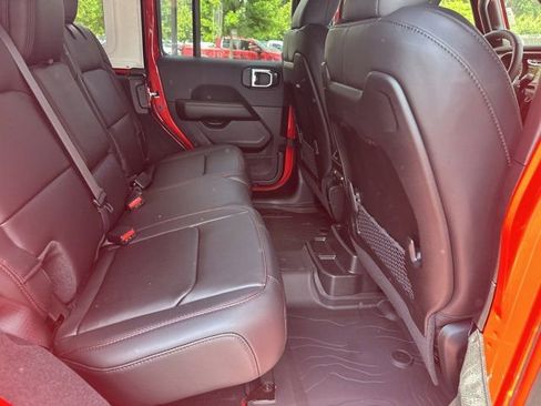 New 2026 Jeep Wrangler Unlimited Rubicon AWD/4WD image 15