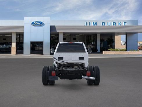 New 2025 Ford F550 2WD Regular Cab Super Duty image 5