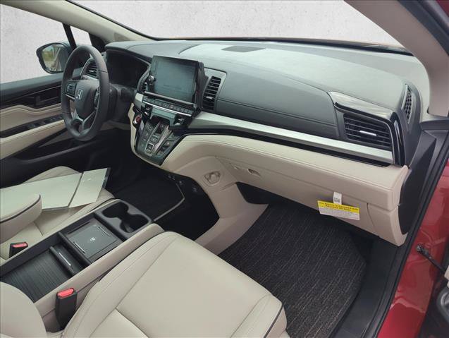 New 2026 Honda Odyssey Touring image 18