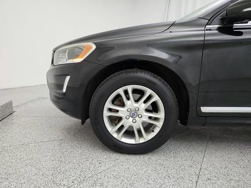 Used 2015 Volvo XC60 T5 Platinum w/ Protection Package AWD/4WD image 39