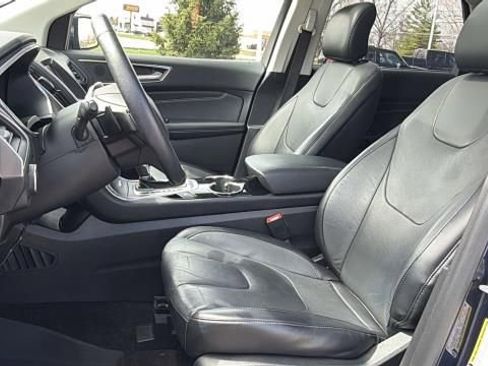 Used 2017 Ford Edge Titanium w/ Equipment Group 302A AWD/4WD image 6
