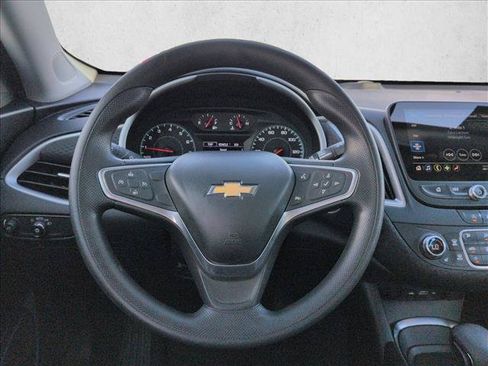 Certified 2022 Chevrolet Malibu LT FWD image 14