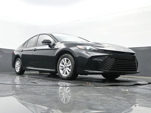 New 2026 Toyota Camry LE FWD image 23