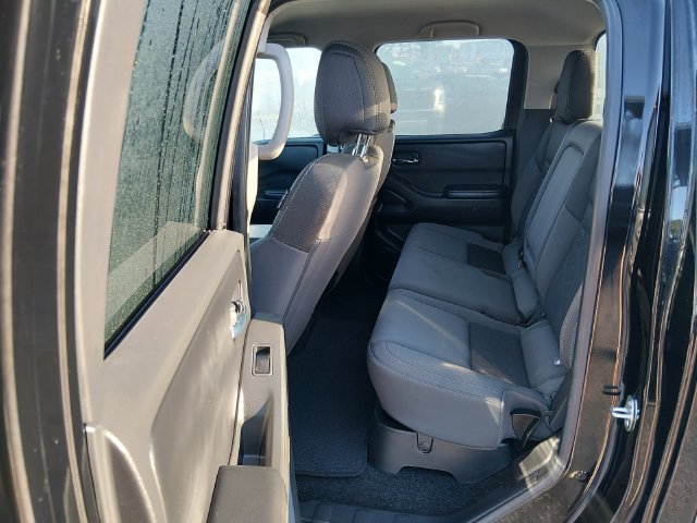 Certified 2025 Nissan Frontier SV AWD/4WD image 13
