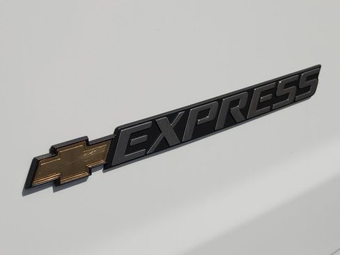 New 2026 Chevrolet Express 2500 w/ Driver Convenience Package RWD image 8