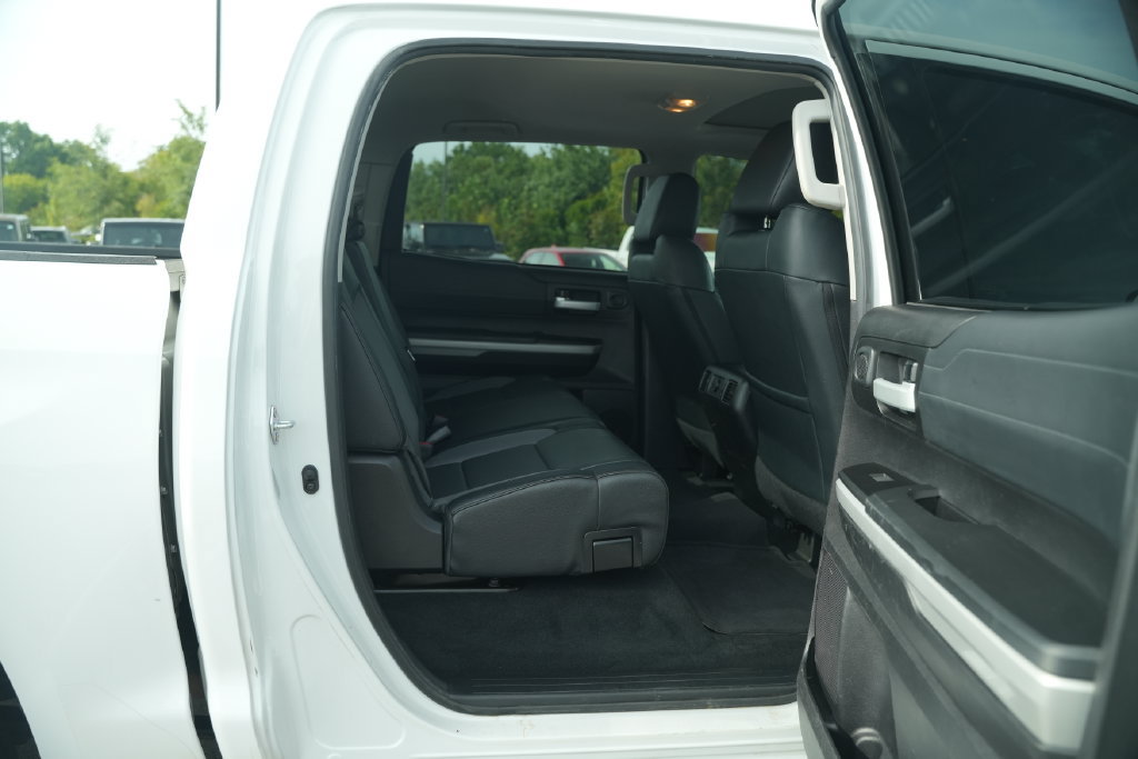 Used 2021 Toyota Tundra Limited w/ Limited Premium Package AWD/4WD image 24