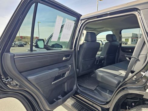 Used 2023 Toyota Sequoia SR5 w/ SR5 Premium Package AWD/4WD image 17