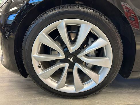Used 2018 Tesla Model 3 Long Range AWD/4WD image 21