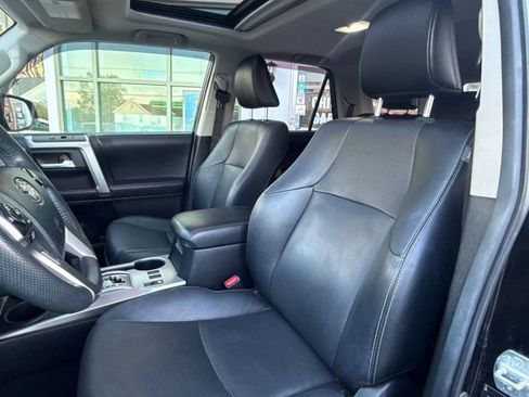 Used 2017 Toyota 4Runner Limited AWD/4WD image 12