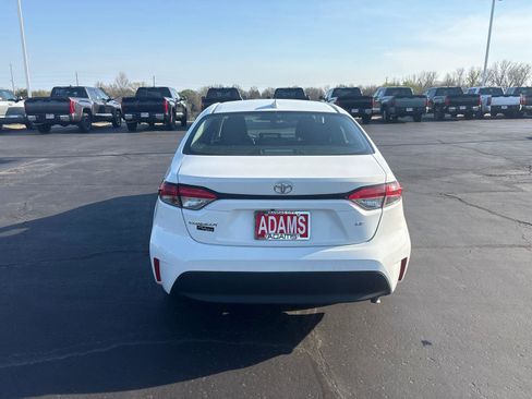 Used 2023 Toyota Corolla LE FWD image 7
