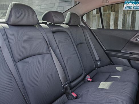 Used 2016 Honda Accord LX image 18
