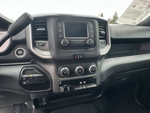 Used 2024 RAM 2500 Big Horn image 27