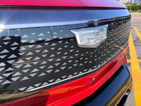 New 2026 Cadillac Optiq Sport 1 image 36