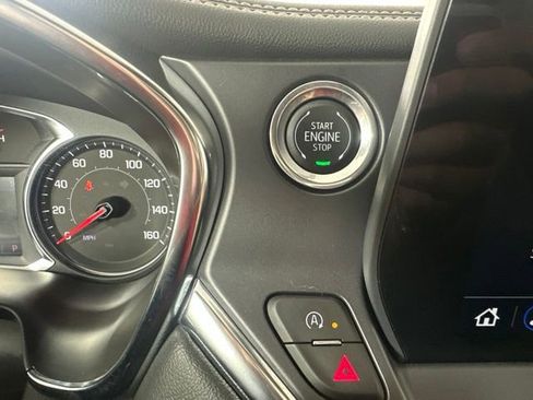 Used 2025 Chevrolet Blazer LT AWD/4WD image 18