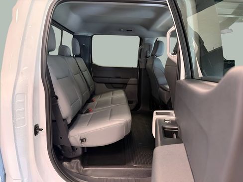 New 2026 Ford F350 XL w/ XL Chrome Package image 28