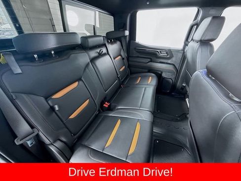 Used 2023 GMC Sierra 1500 AT4 w/ AT4 Premium Package AWD/4WD image 26