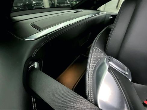 Used 2018 Mercedes-Benz SL 450 image 17
