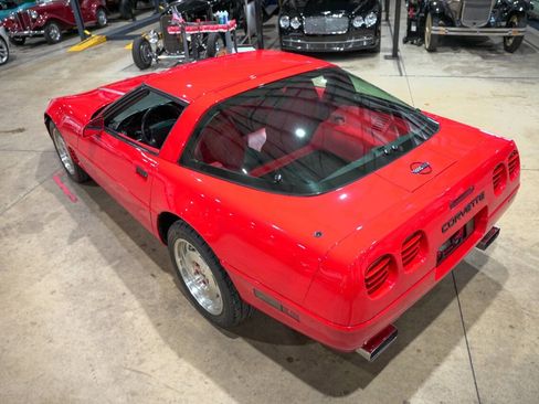 Used 1995 Chevrolet Corvette Coupe image 14