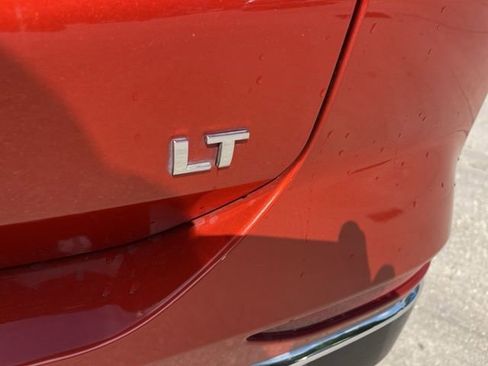 Used 2020 Chevrolet Equinox LT image 6