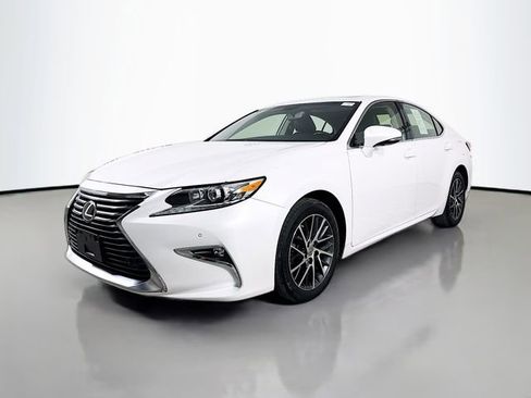 Used 2016 Lexus ES 350 image 3