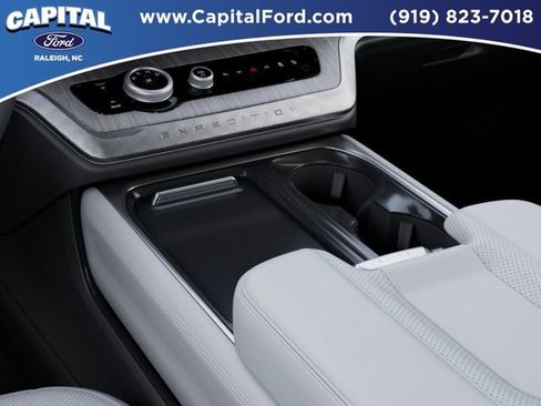 New 2027 Ford Expedition Platinum w/ Platinum Ultimate Package AWD/4WD image 15