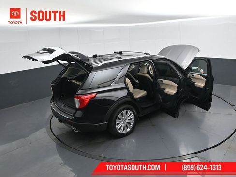 Used 2020 Ford Explorer Limited w/ Class III Trailer Tow Package image 58