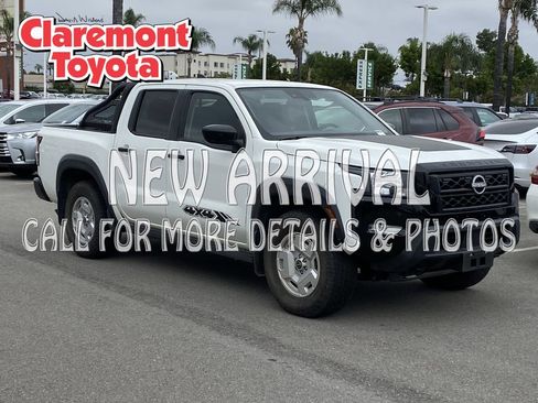 Used 2024 Nissan Frontier SV w/ Hardbody Edition AWD/4WD image 1