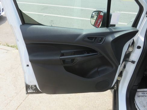Used 2018 Ford Transit Connect XL FWD image 22