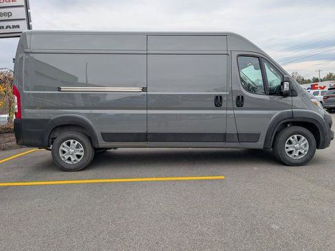 New 2026 RAM ProMaster 2500 FWD image 2