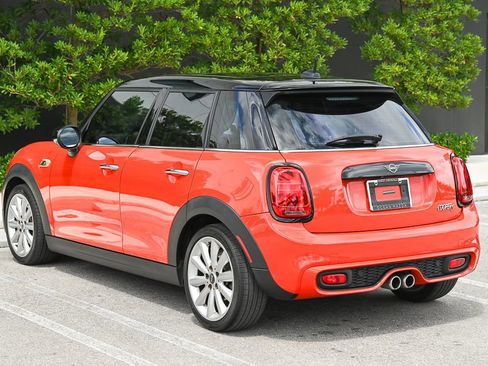 Used 2020 MINI Cooper S FWD image 5