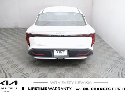 New 2026 Kia K4 FWD image 6