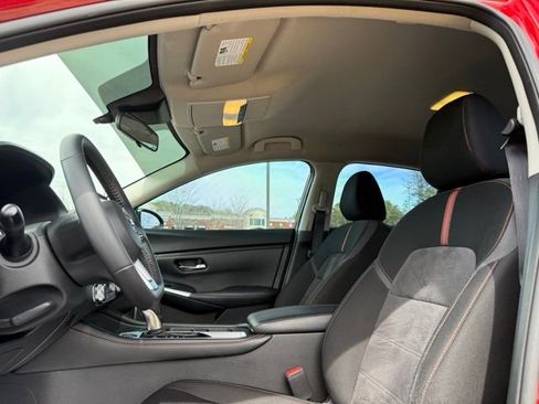 Used 2022 Nissan Sentra SR image 24