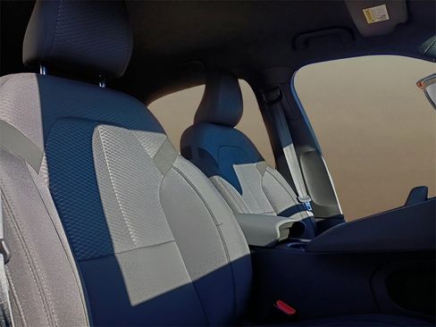 Used 2023 Polestar Polestar 2 w/ Pilot Pack image 19