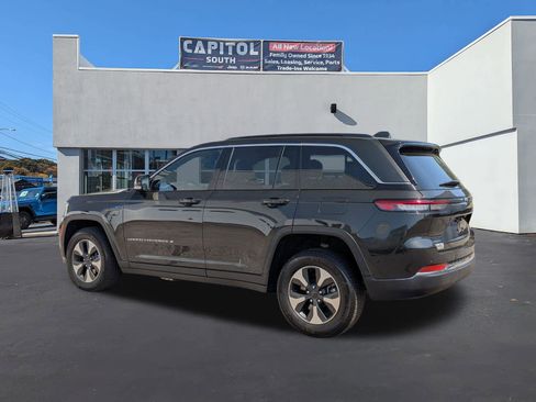 Certified 2024 Jeep Grand Cherokee Limited 4xe w/ Trailer Tow Package AWD/4WD image 6