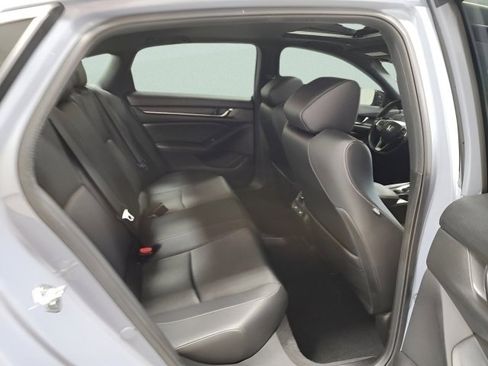 Used 2022 Honda Accord Sport image 13