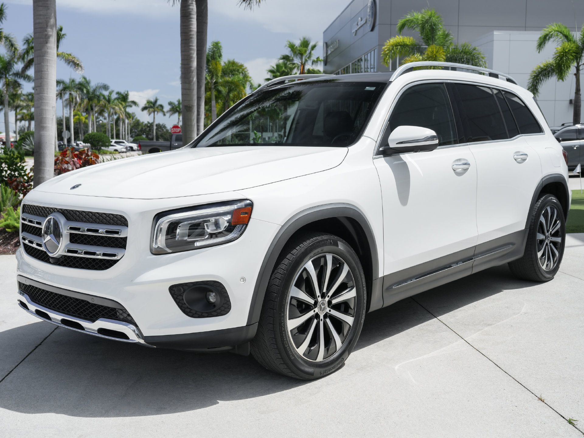 Used 2022 Mercedes-Benz GLB 250 image 6