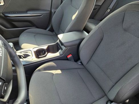 New 2026 Kia K4 FWD image 17