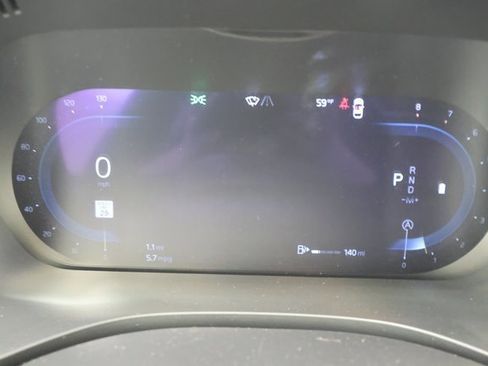 Used 2024 Volvo XC60 B5 Plus image 13