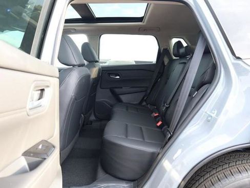 New 2026 Nissan Rogue SV image 24