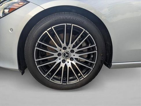 Used 2025 Mercedes-Benz C 300 4MATIC Sedan image 24