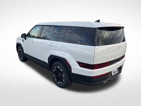 New 2026 Hyundai Santa Fe SE image 8