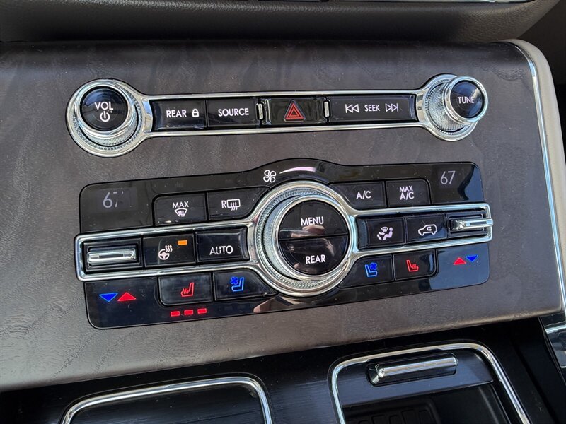 Used 2020 Lincoln Aviator Reserve w/ Equipment Group 202A AWD/4WD image 22