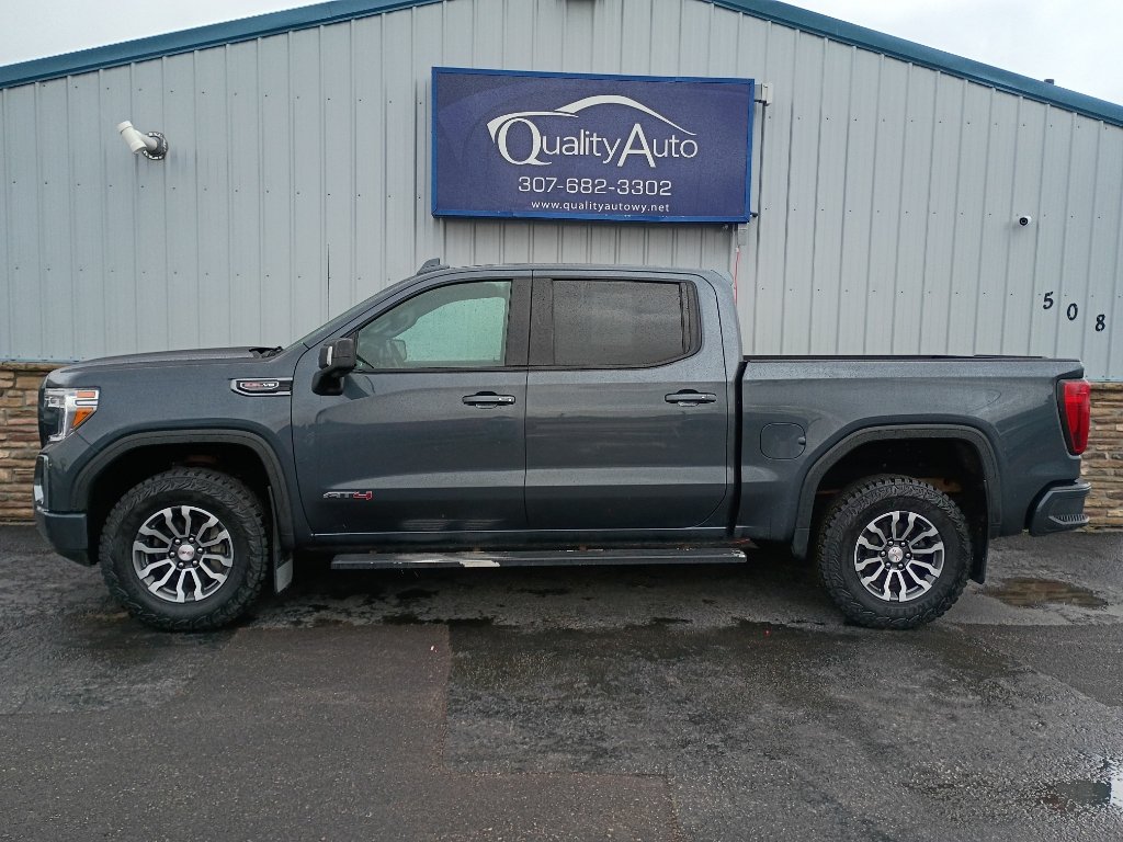 Used 2022 GMC Sierra 1500 AT4 AWD/4WD image 1