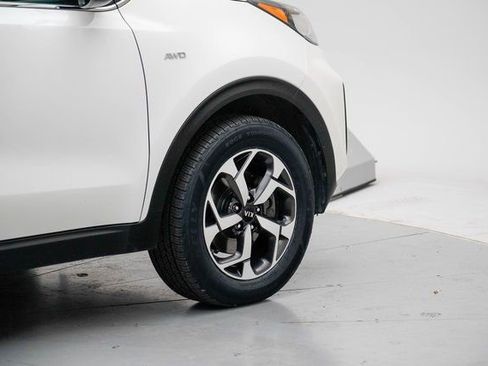 Used 2022 Kia Sportage LX image 7