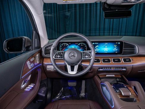 Used 2023 Mercedes-Benz GLE 350 4MATIC image 18