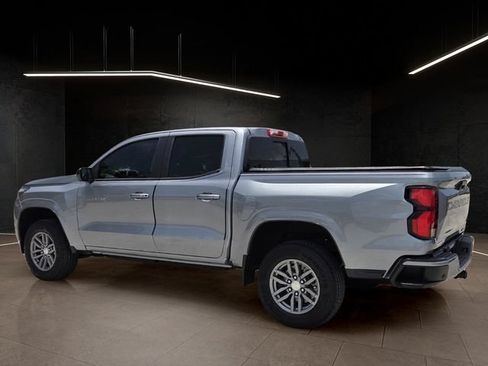 Used 2024 Chevrolet Colorado LT w/ LT Convenience Package III RWD image 5