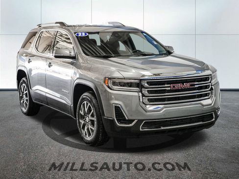 Certified 2023 GMC Acadia SLE w/ Driver Convenience Package image 12